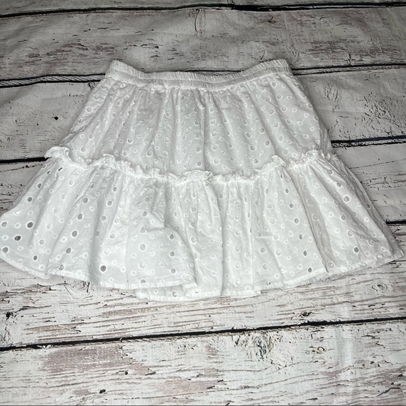 Asos Tiered Eyelet Mini Skirt Size 8 - Picture 7 of 7